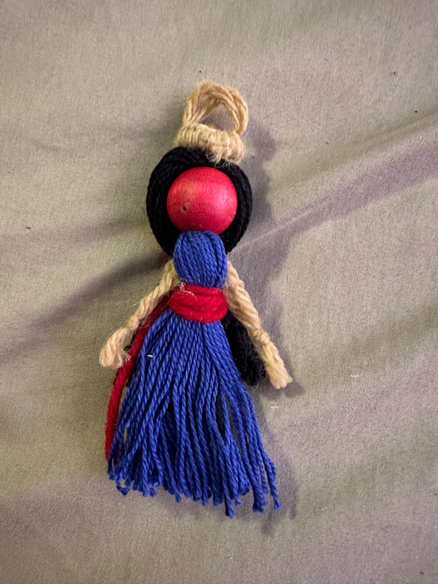 Yarn dolls