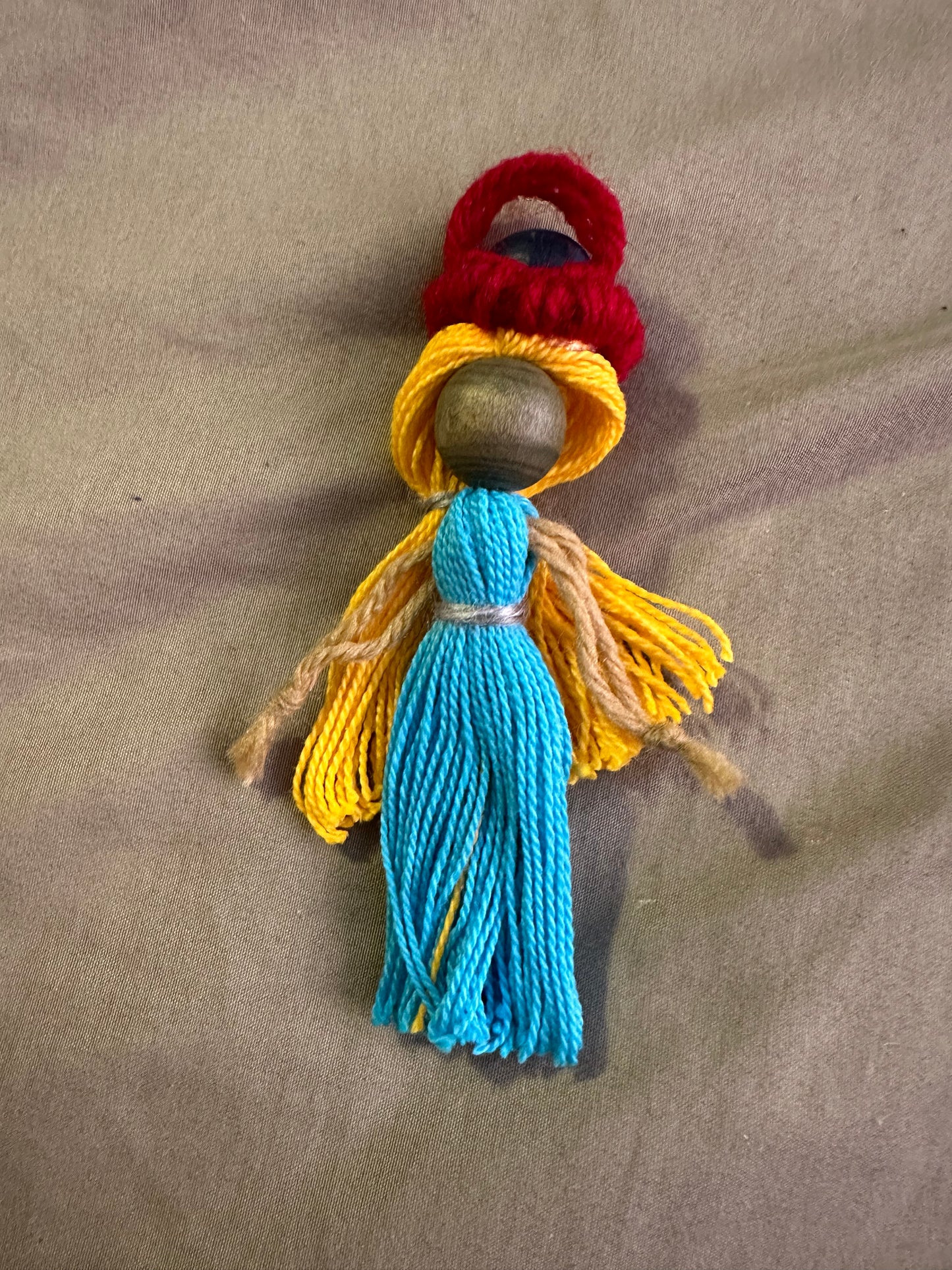 Yarn dolls